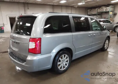 2014 Chrysler Town & Country Touring z USA, uszkodzony, nr VIN 2C4RC1BG4ER314505